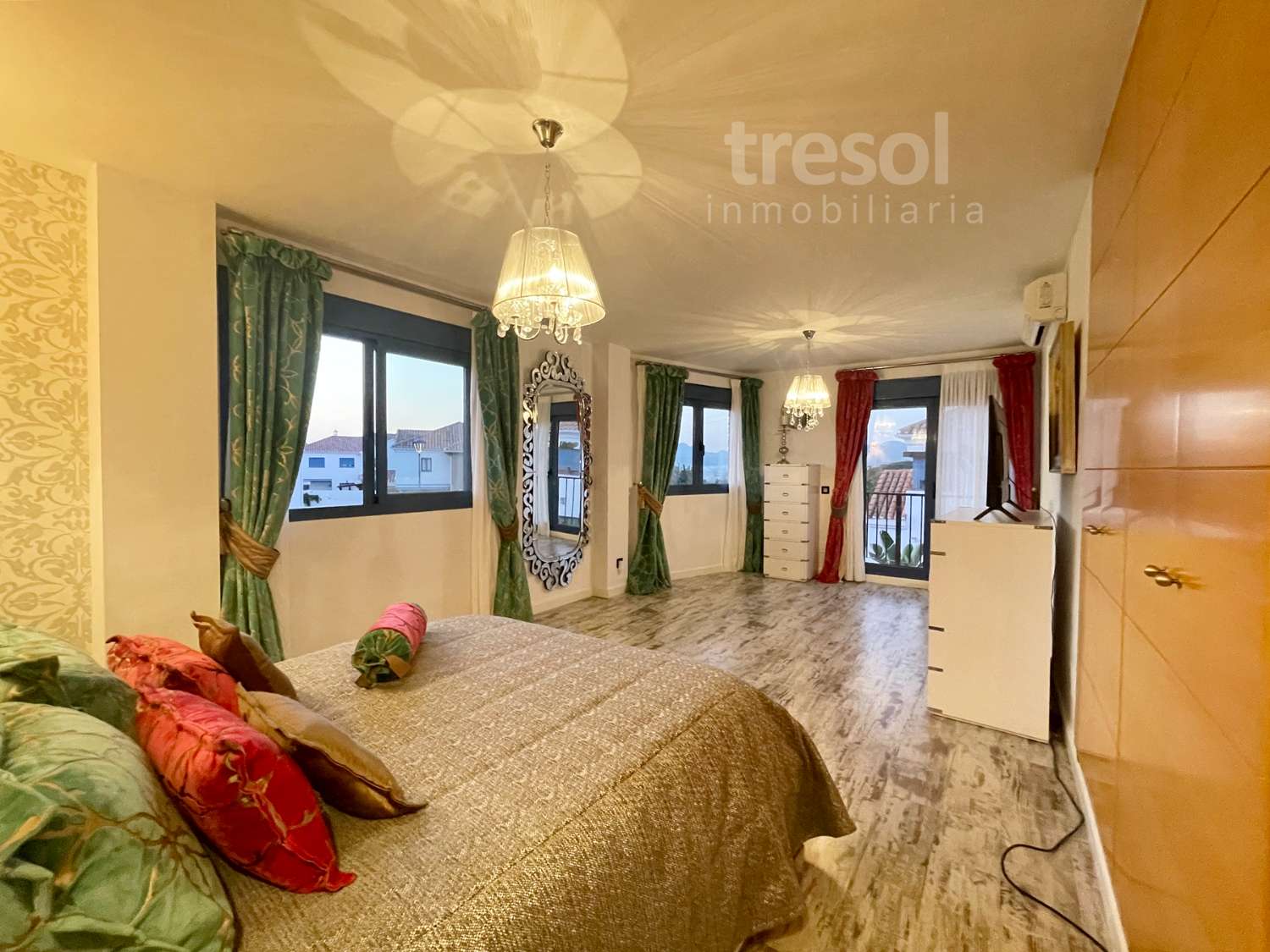 Chalet for sale in Alhaurín de la Torre