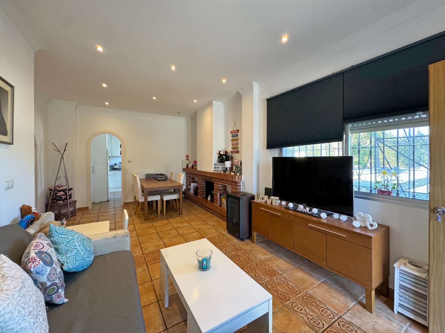 فيلا للبيع في Alhaurín de la Torre