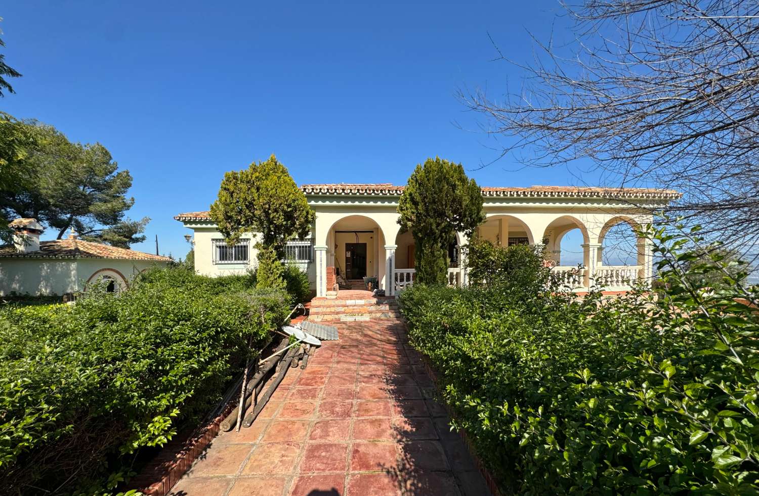 فيلا للبيع في Alhaurín de la Torre