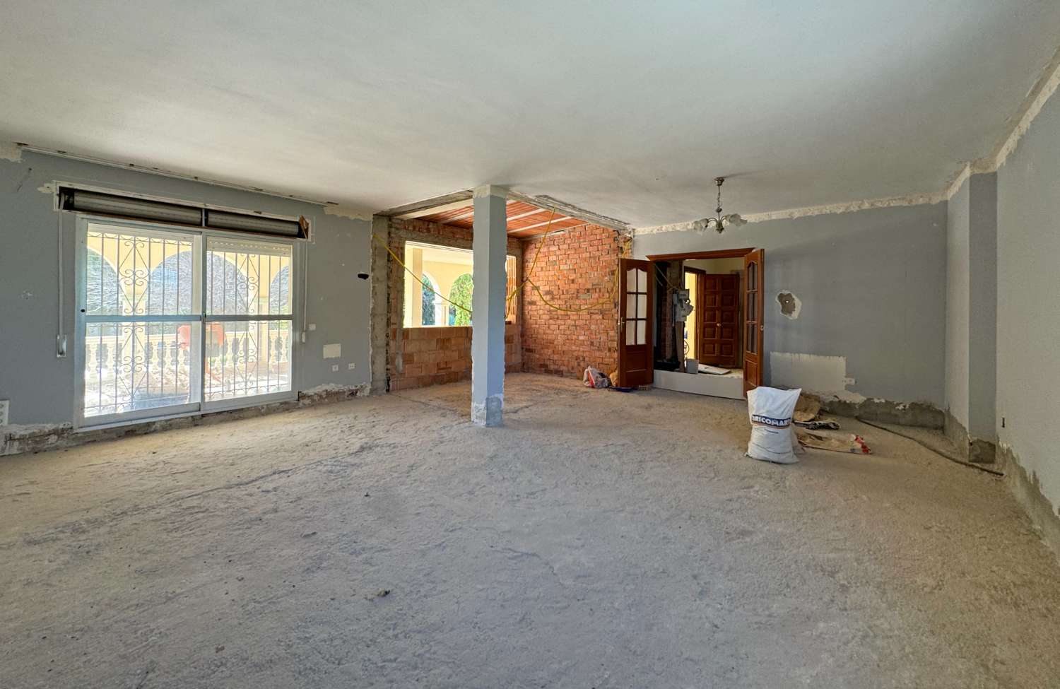 فيلا للبيع في Alhaurín de la Torre