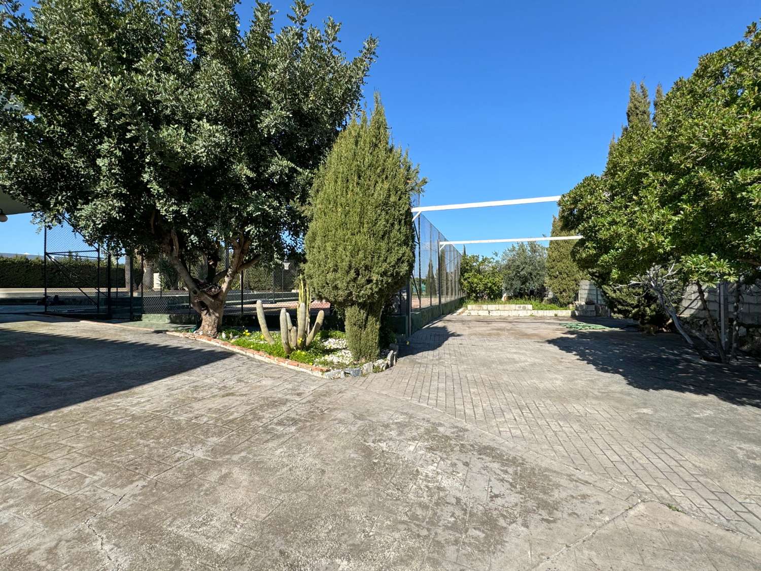 فيلا للبيع في Alhaurín de la Torre