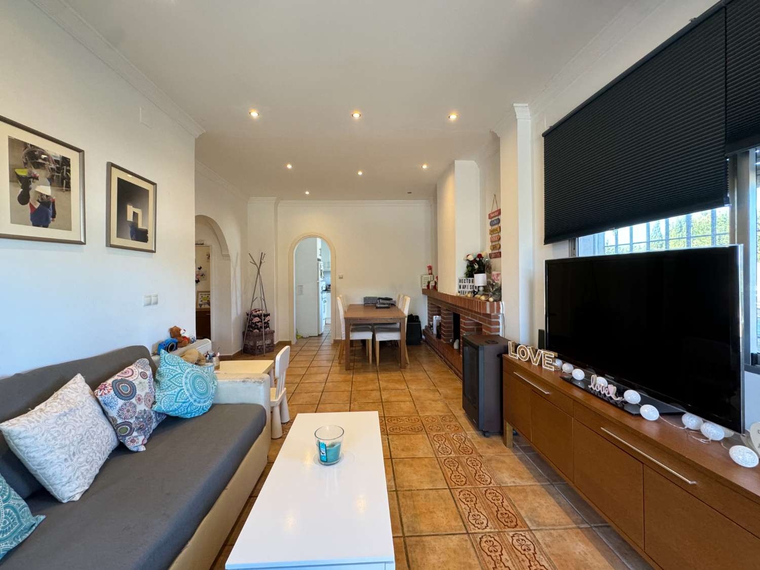 فيلا للبيع في Alhaurín de la Torre