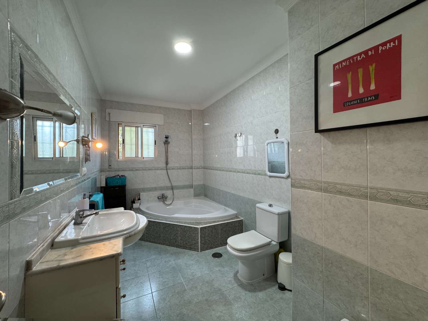 فيلا للبيع في Alhaurín de la Torre