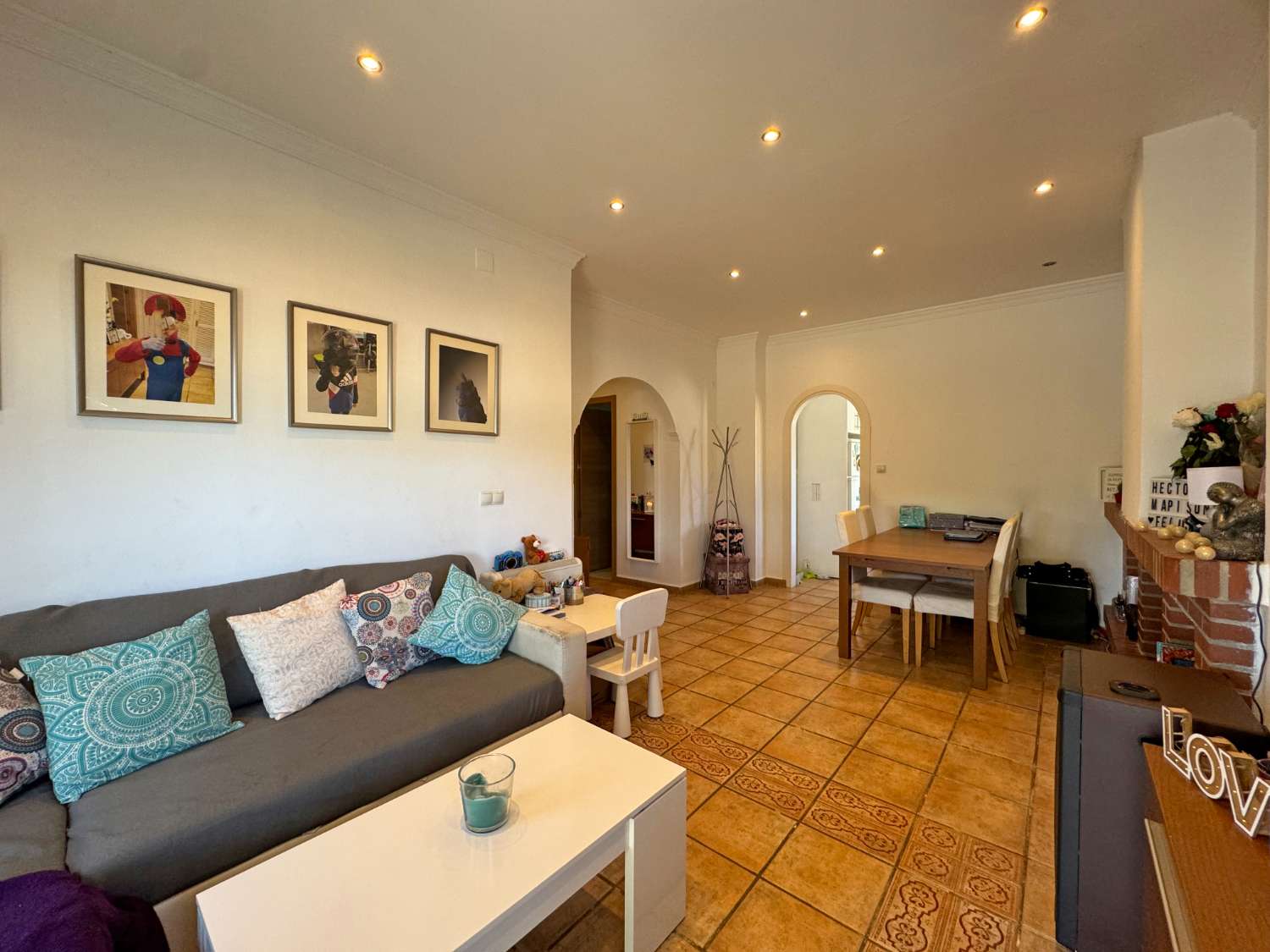 فيلا للبيع في Alhaurín de la Torre