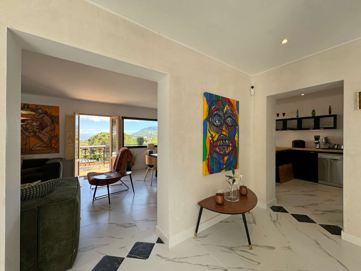 Newly renovated single-story villa with heated pool and excellent views