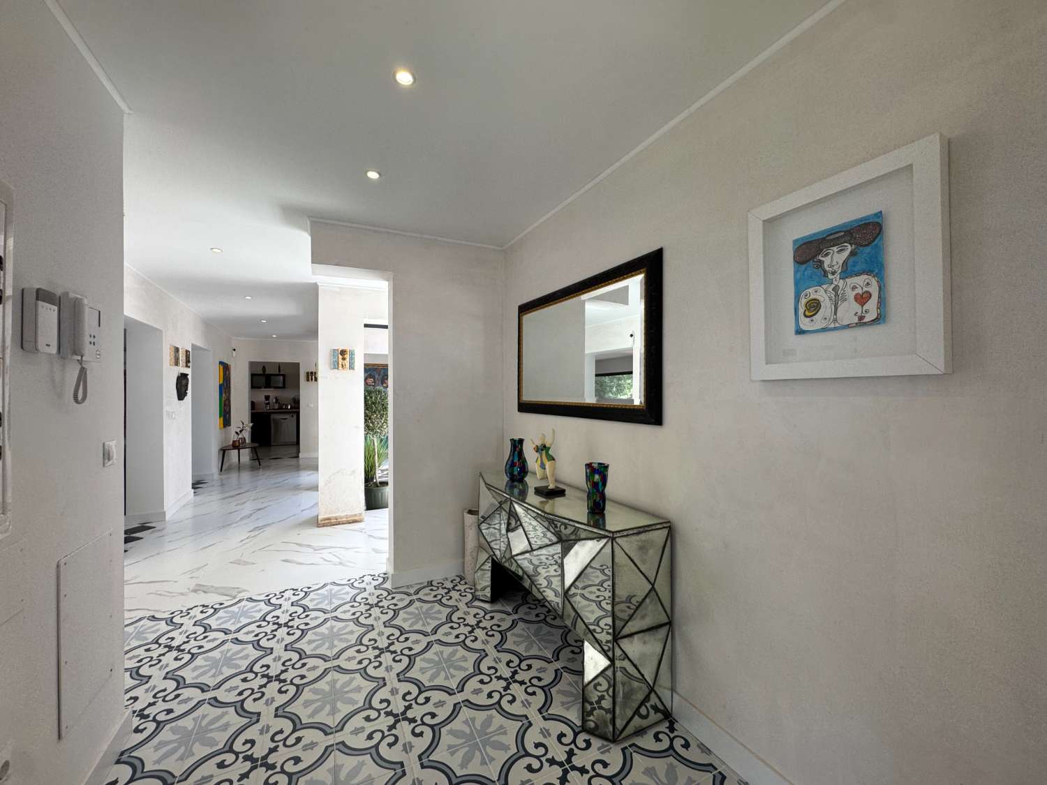 Newly renovated single-story villa with heated pool and excellent views