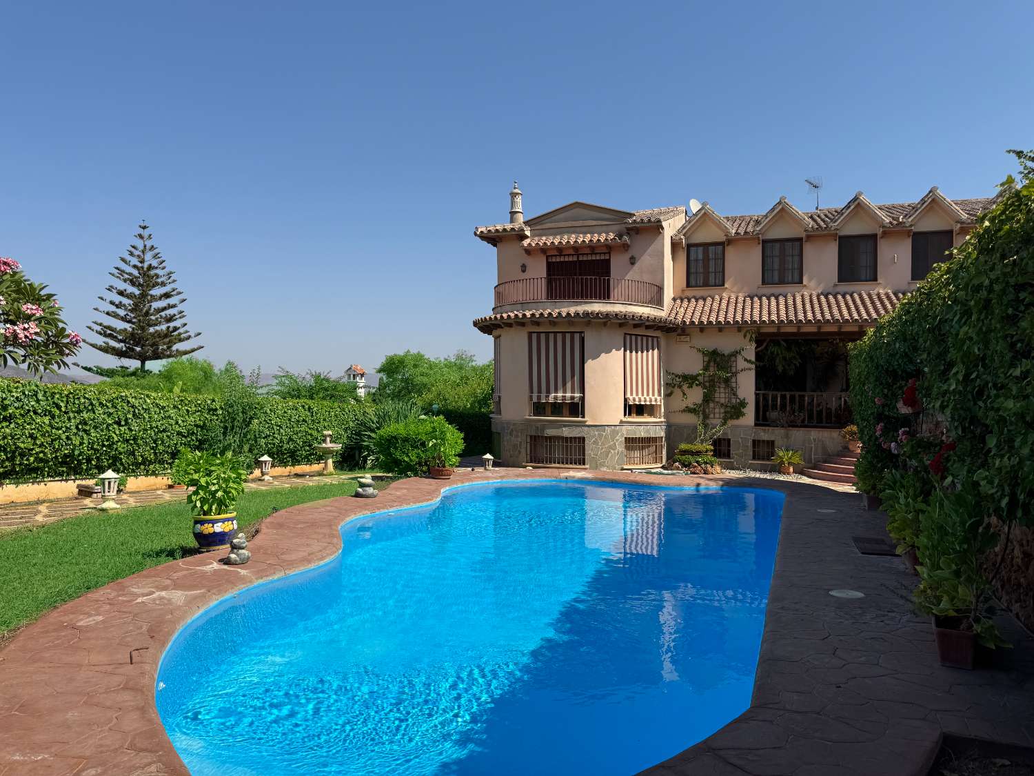 Villa en vente à Alhaurín de la Torre