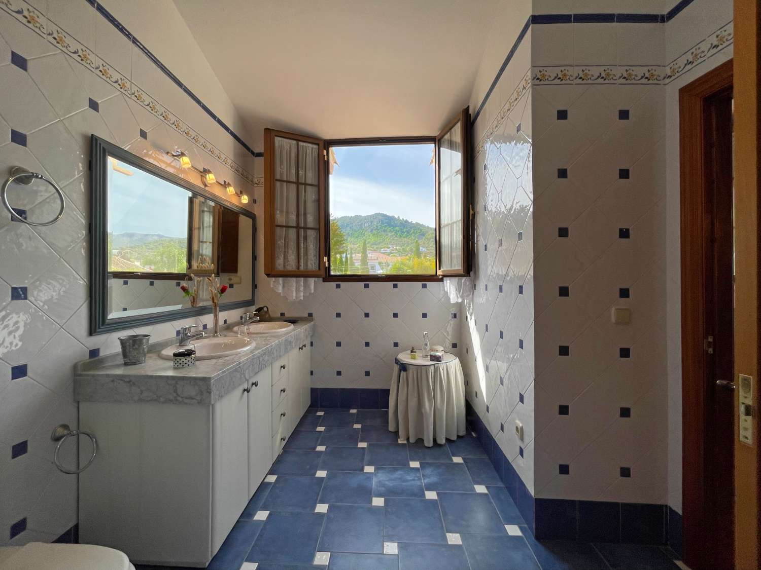 Villa en vente à Alhaurín de la Torre