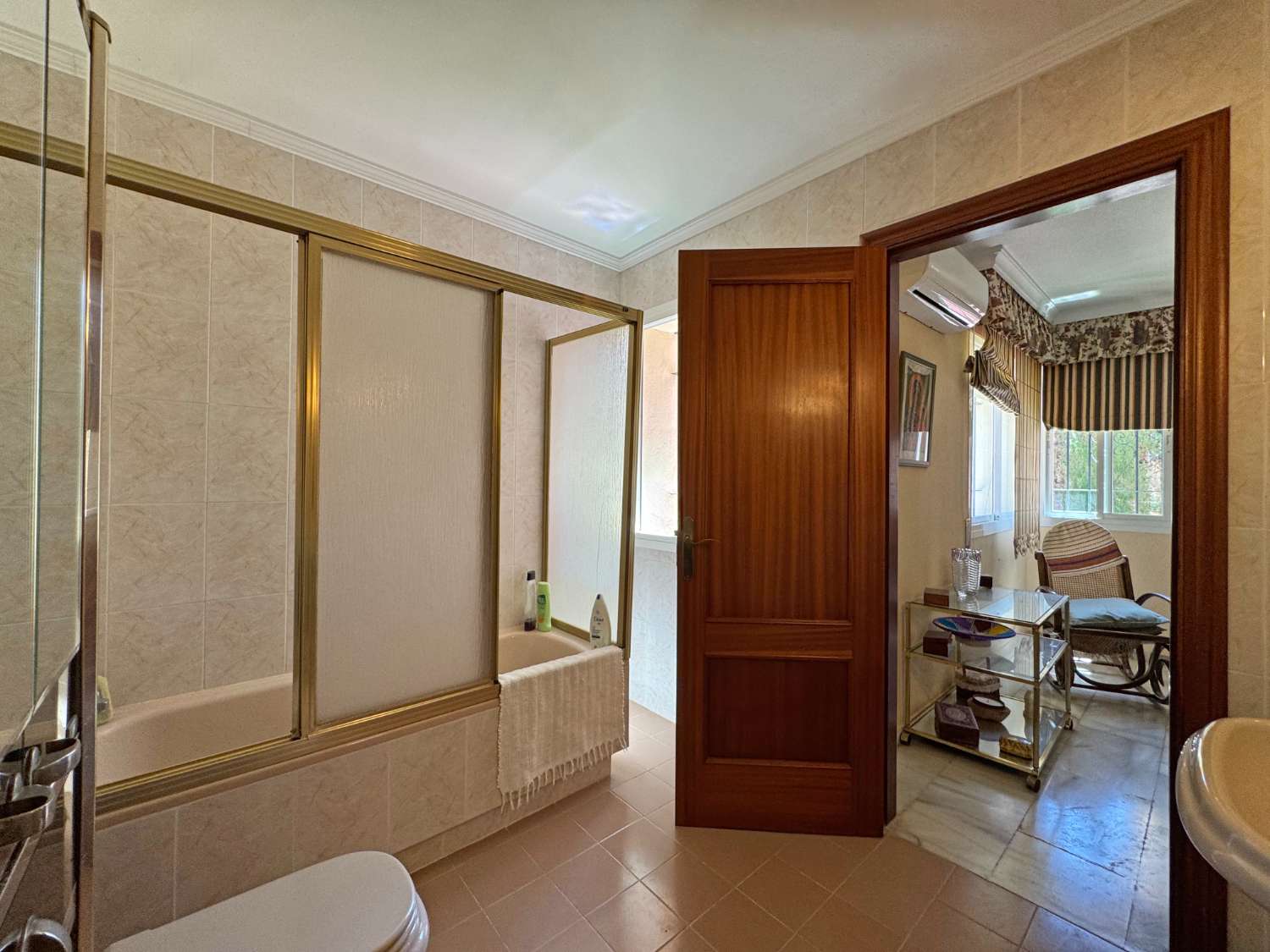 Вилла в продаже в Alhaurín de la Torre