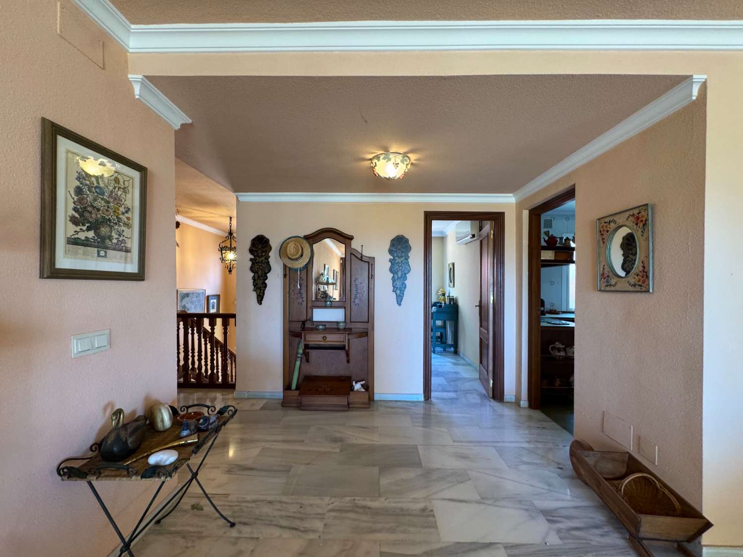 Вилла в продаже в Alhaurín de la Torre