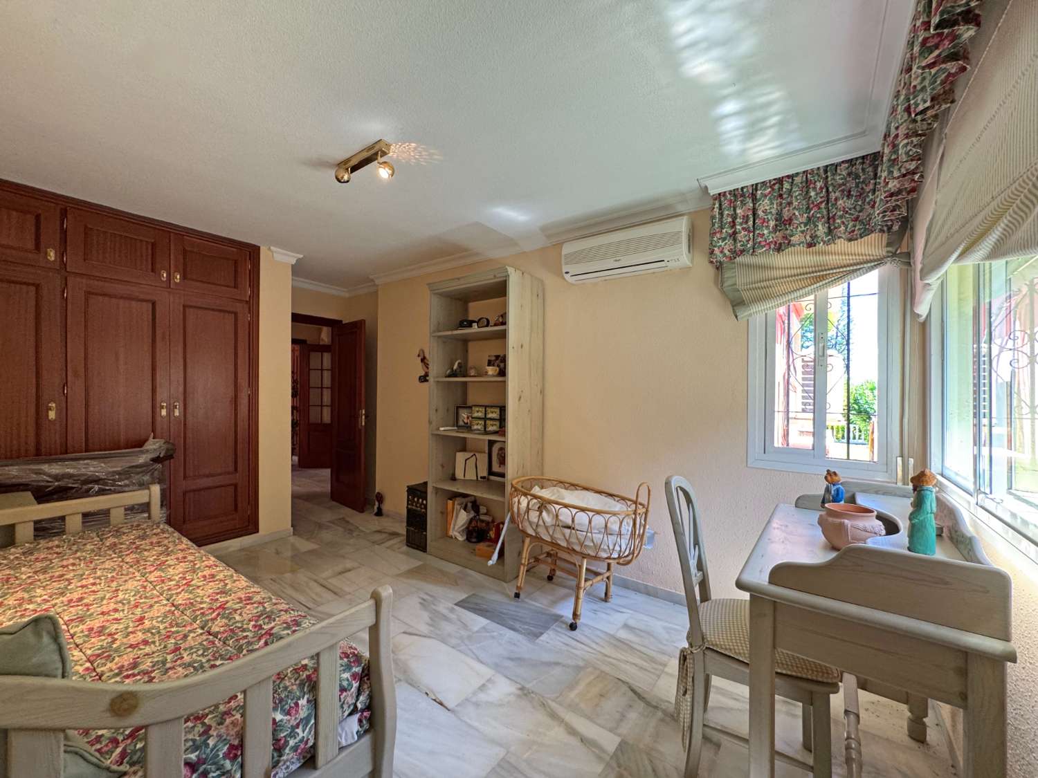 Вилла в продаже в Alhaurín de la Torre