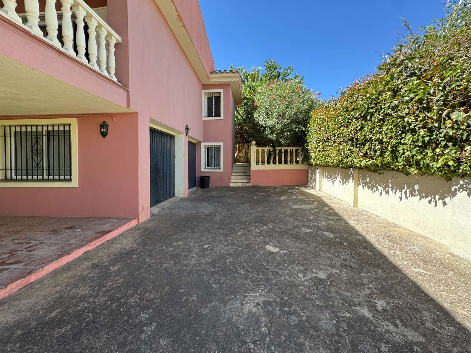 Вилла в продаже в Alhaurín de la Torre