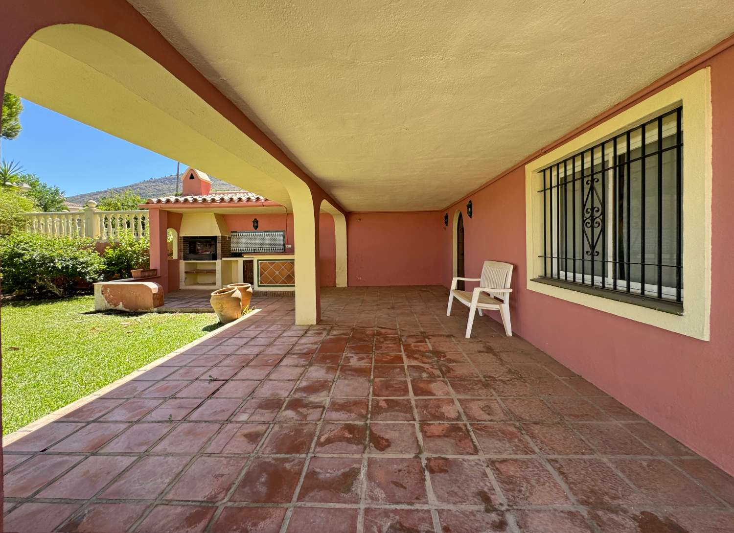 Вилла в продаже в Alhaurín de la Torre