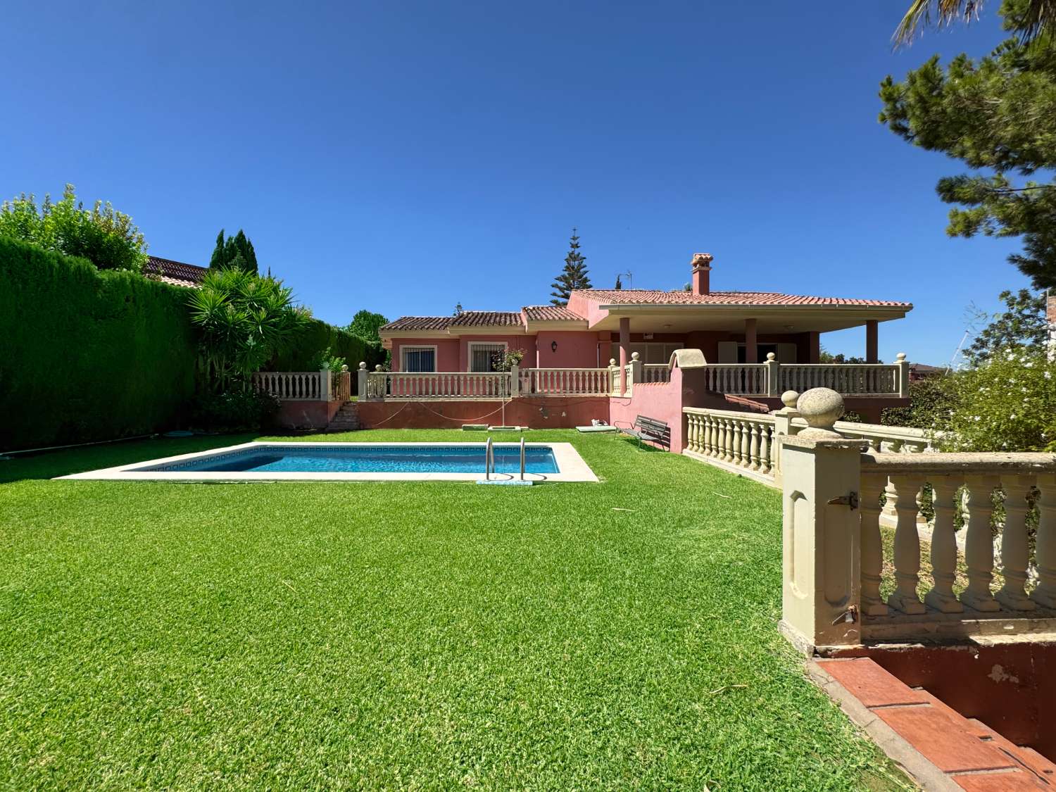 Вилла в продаже в Alhaurín de la Torre