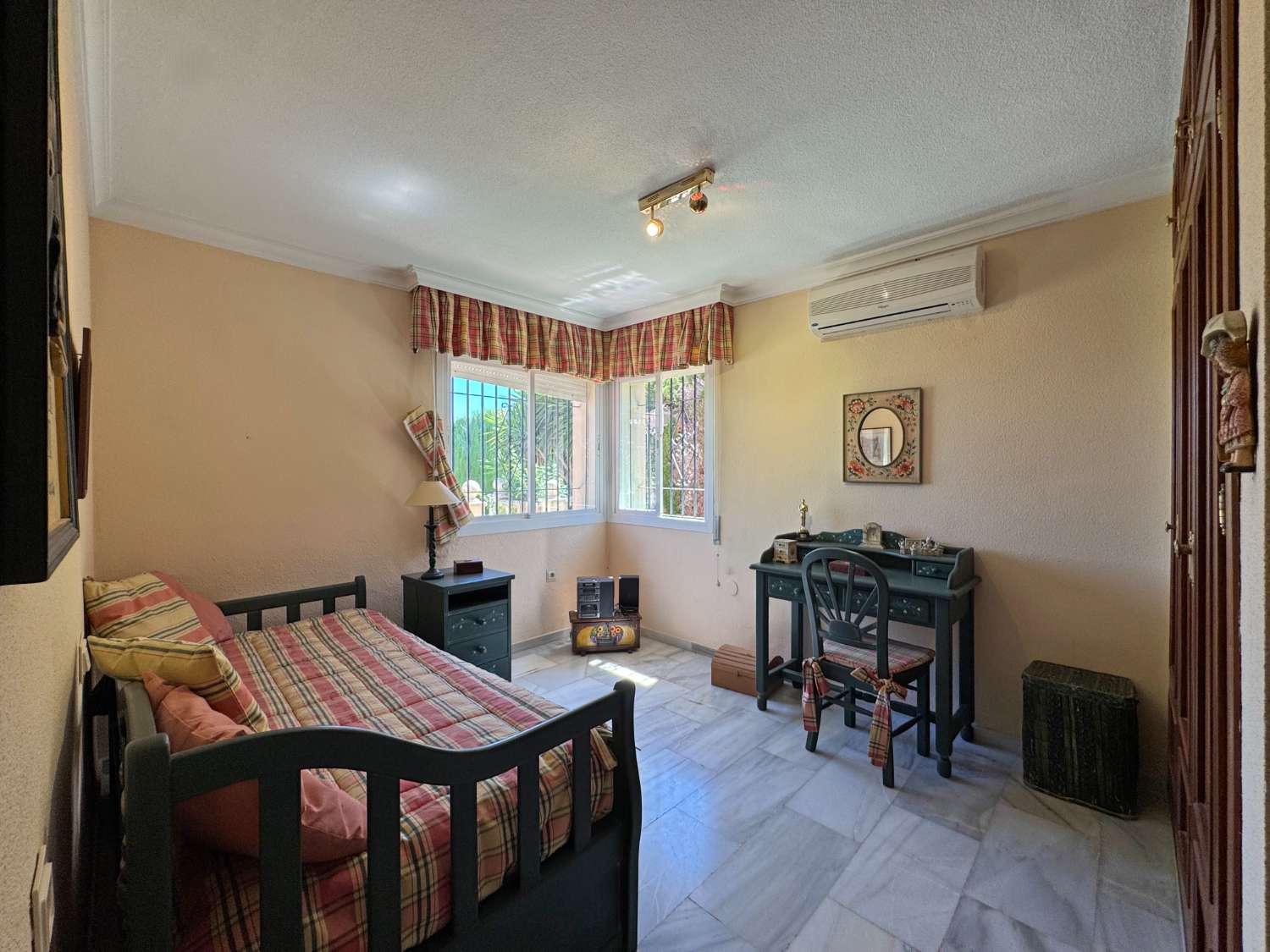 Вилла в продаже в Alhaurín de la Torre