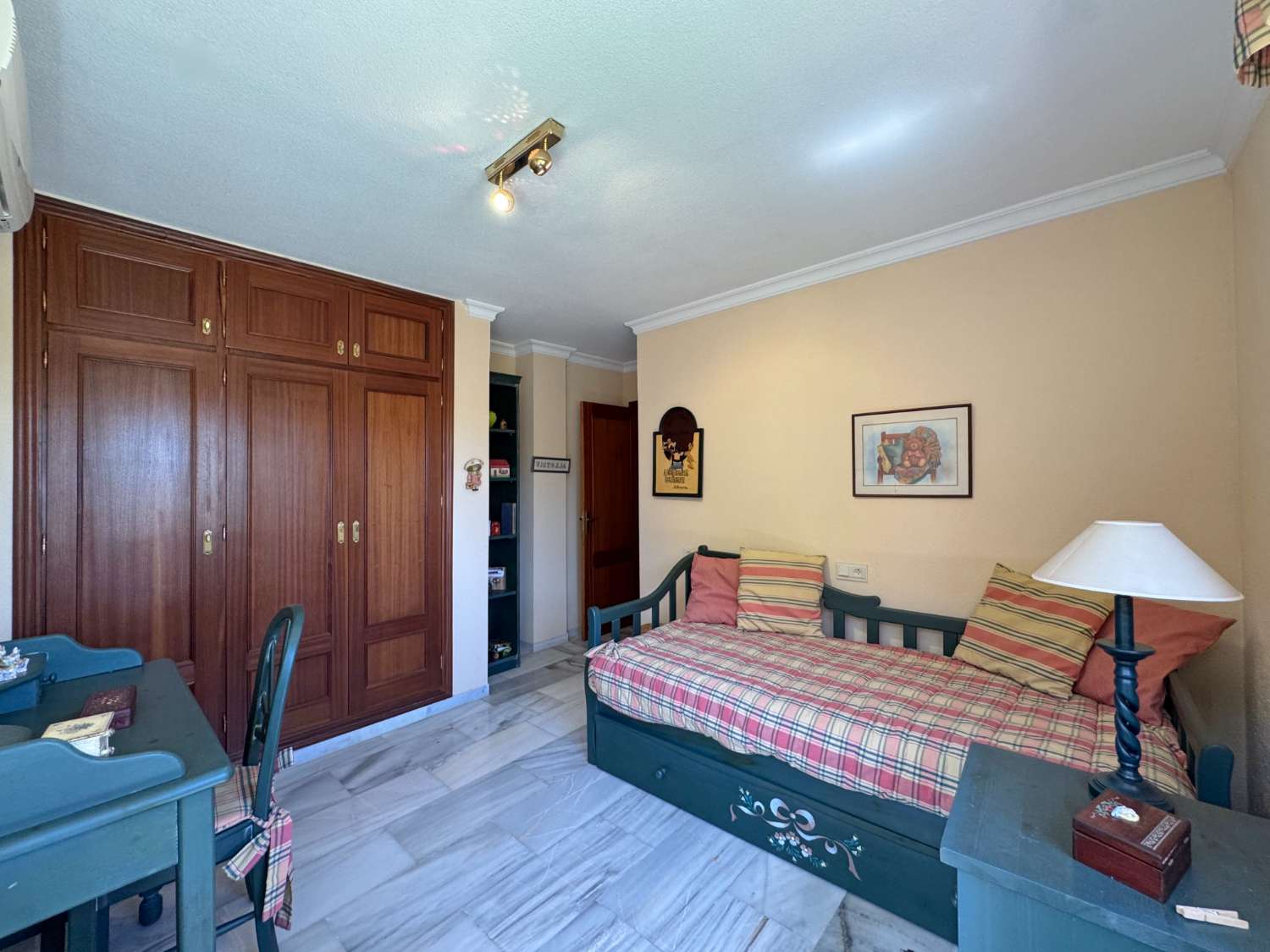 Вилла в продаже в Alhaurín de la Torre