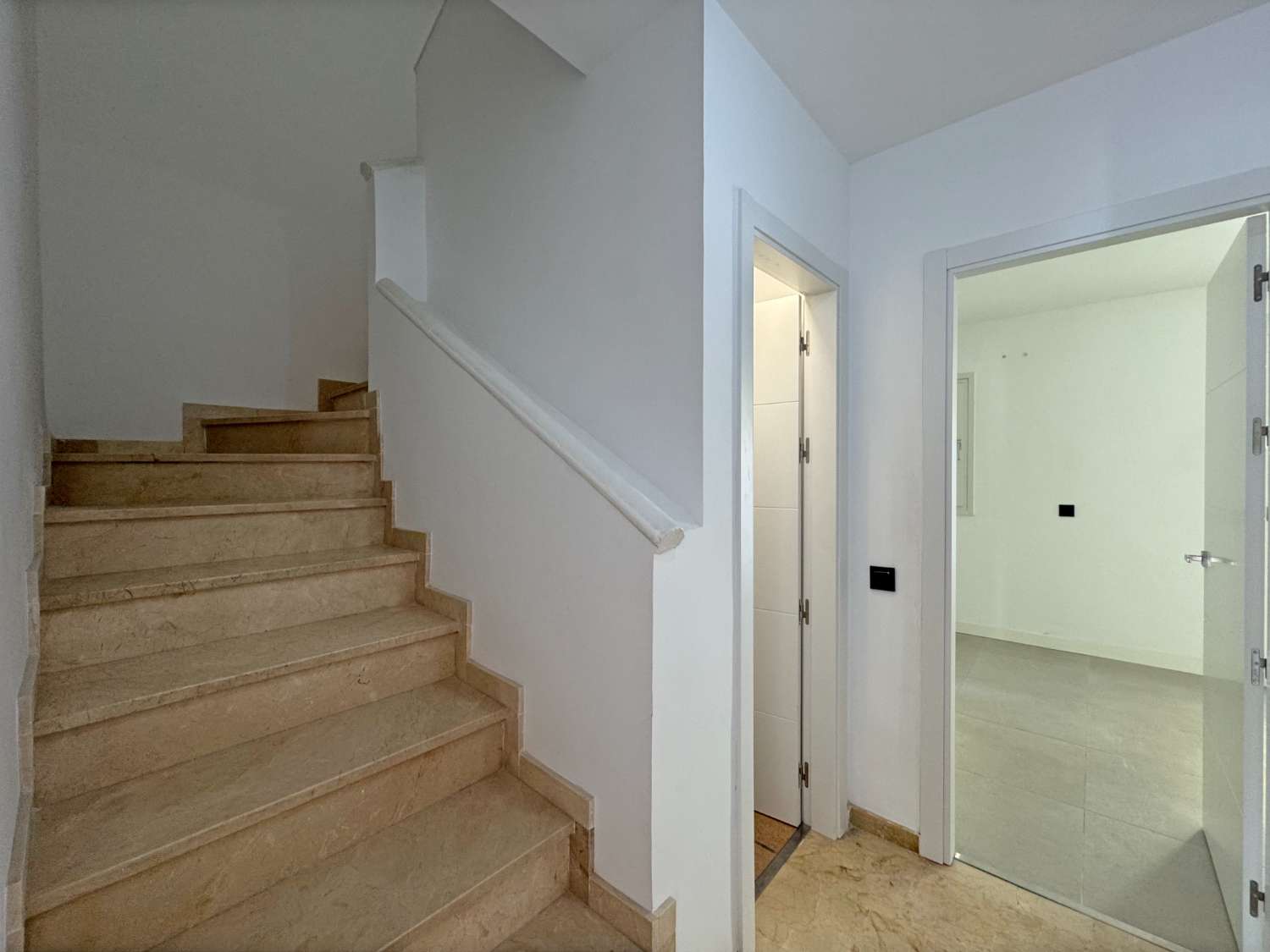 Дом в продаже в Alhaurín de la Torre