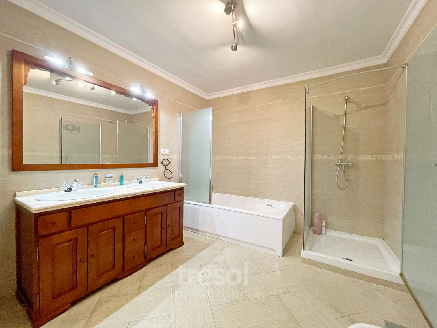 Дом в продаже в Alhaurín de la Torre