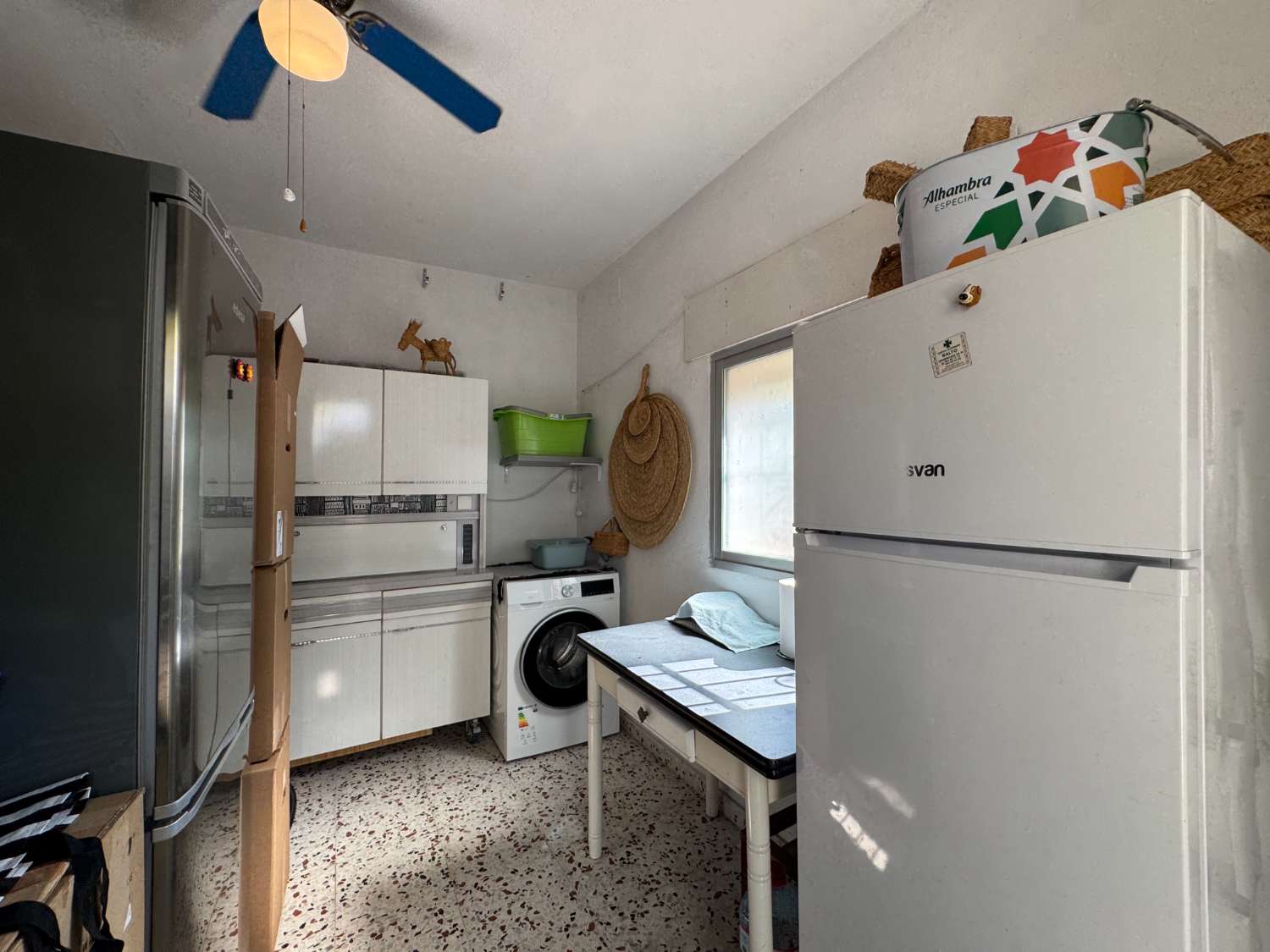 Chalet independiente en una sola planta, renovado y con piscina