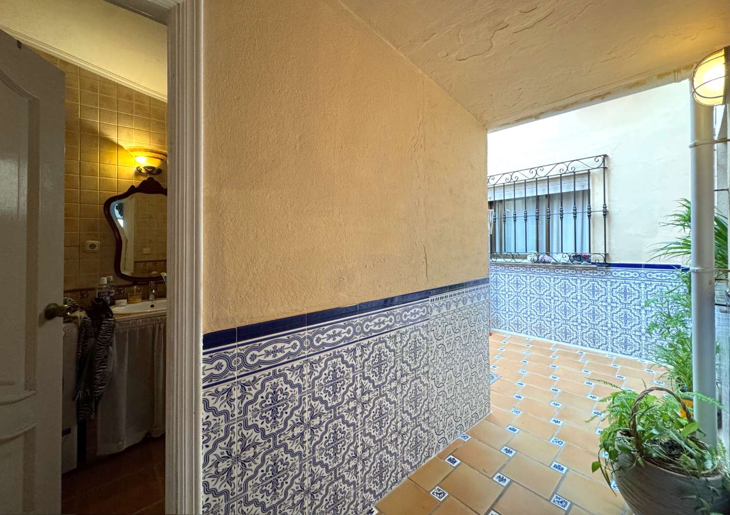 SE VENDE BONITO DUPLEX EN EL CENTRO DE ALHAURIN DE LA TORRE