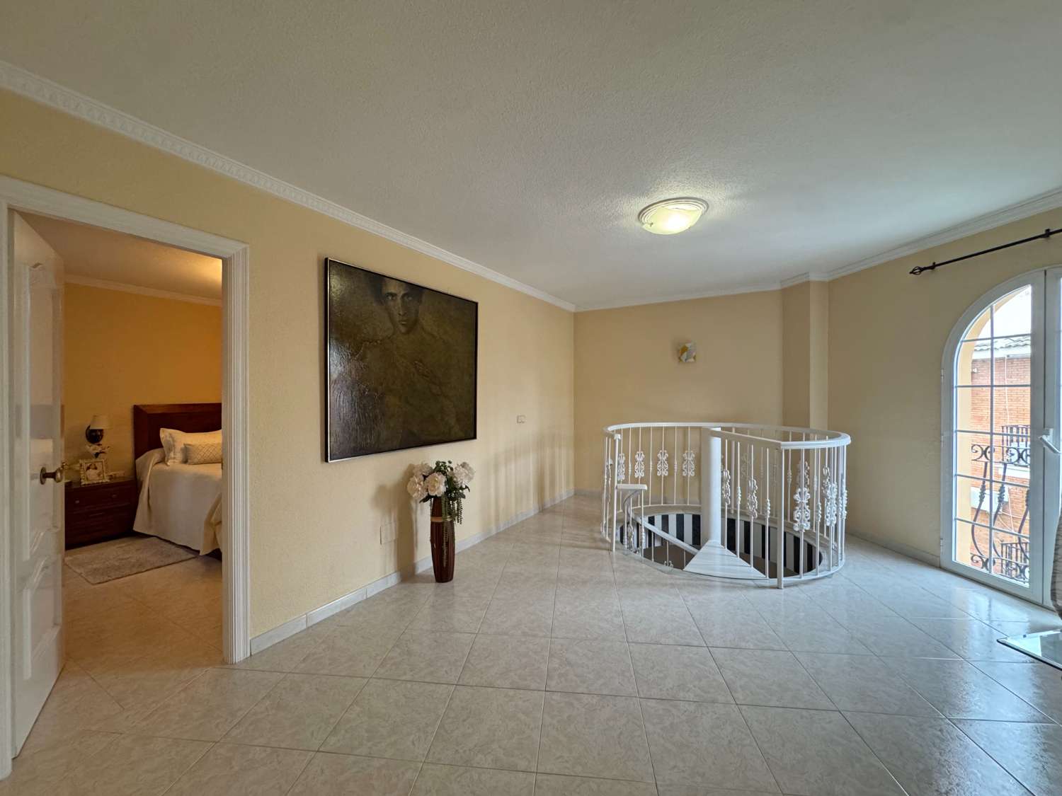 SE VENDE BONITO DUPLEX EN EL CENTRO DE ALHAURIN DE LA TORRE