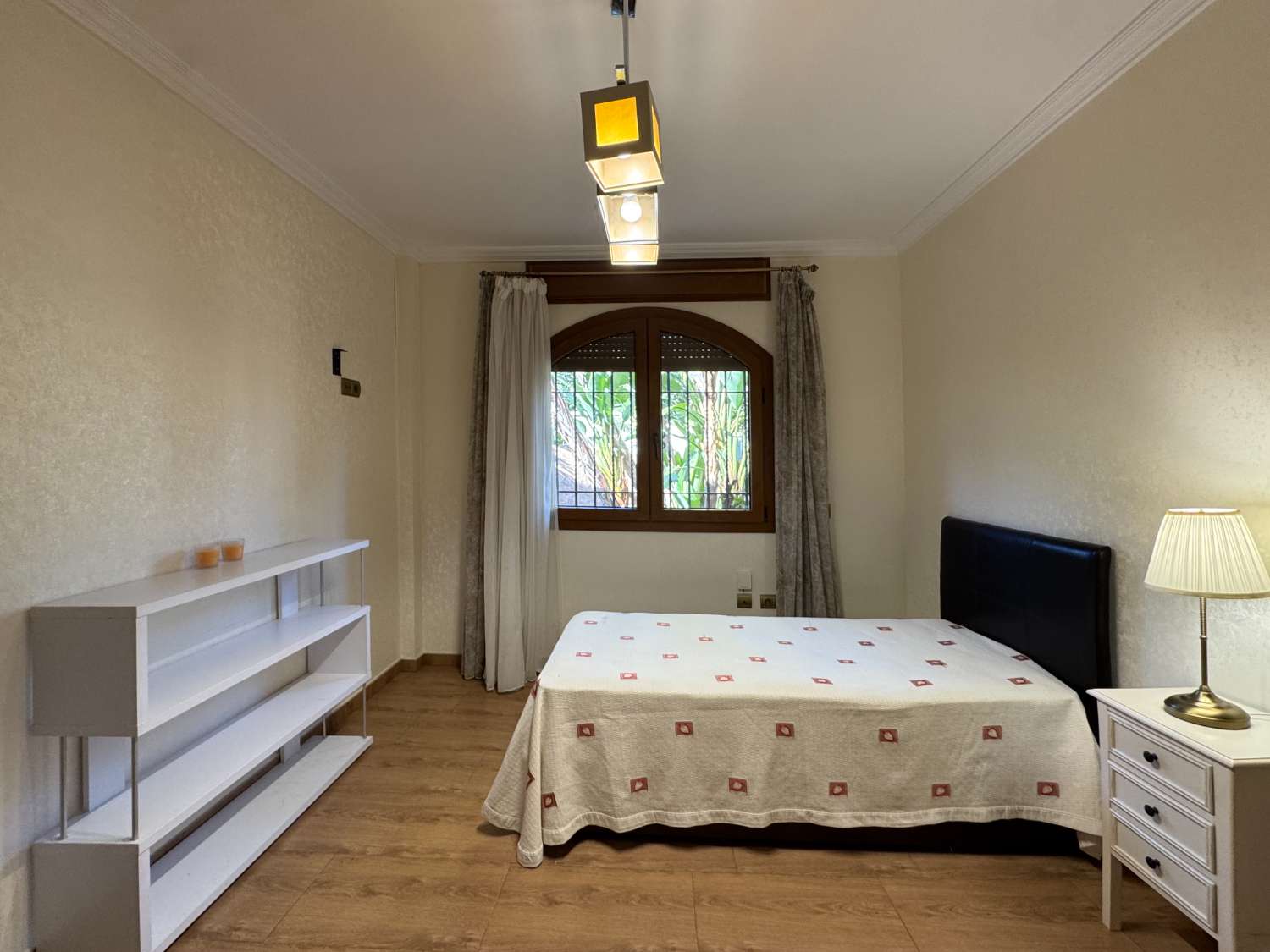 Villa de excelentes calidades en inmejorable ubicación. Calidad y confort en Alhaurín de la Torre