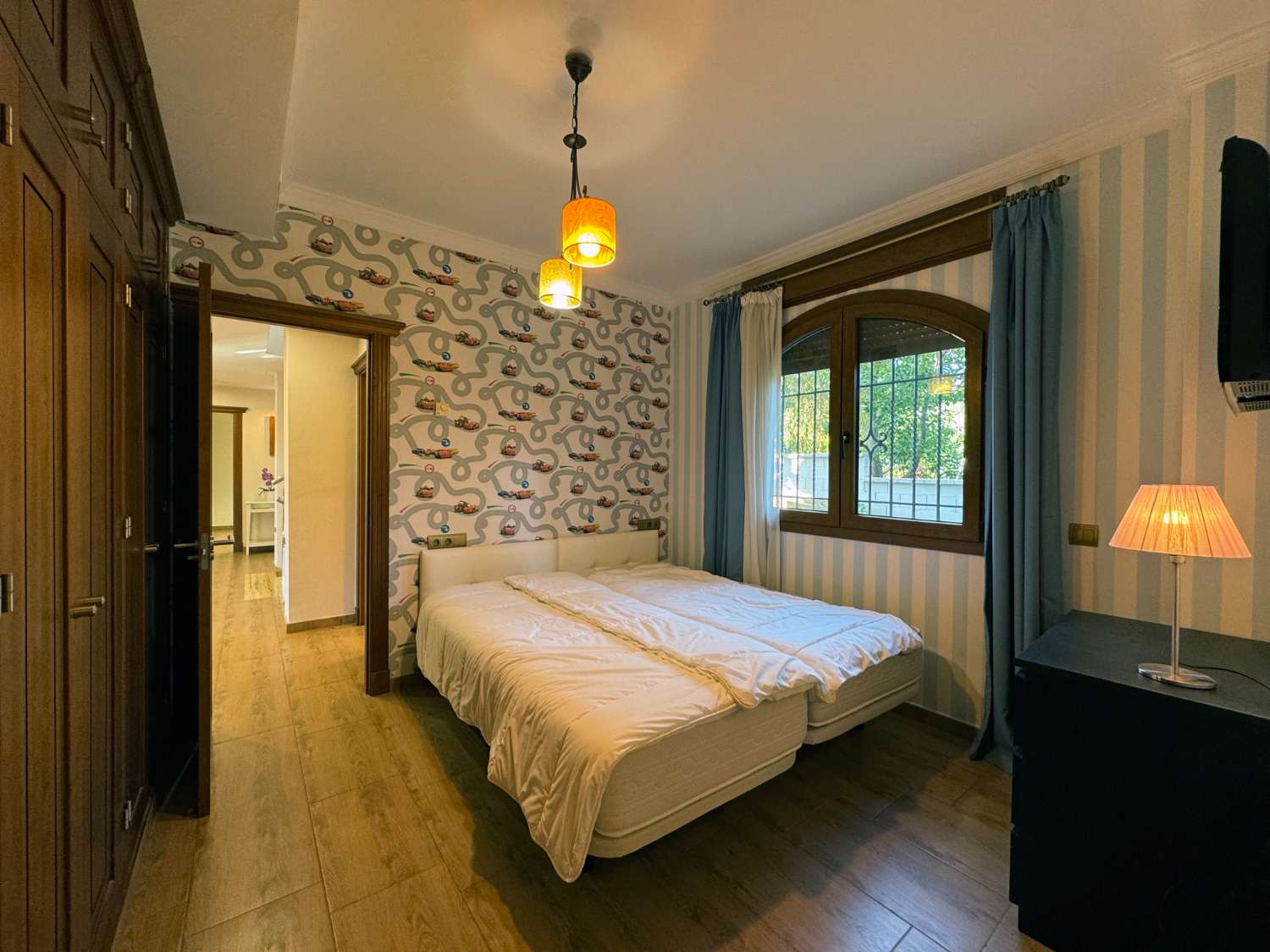 Villa de excelentes calidades en inmejorable ubicación. Calidad y confort en Alhaurín de la Torre