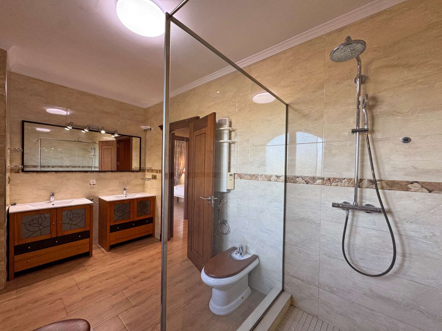 Villa de excelentes calidades en inmejorable ubicación. Calidad y confort en Alhaurín de la Torre