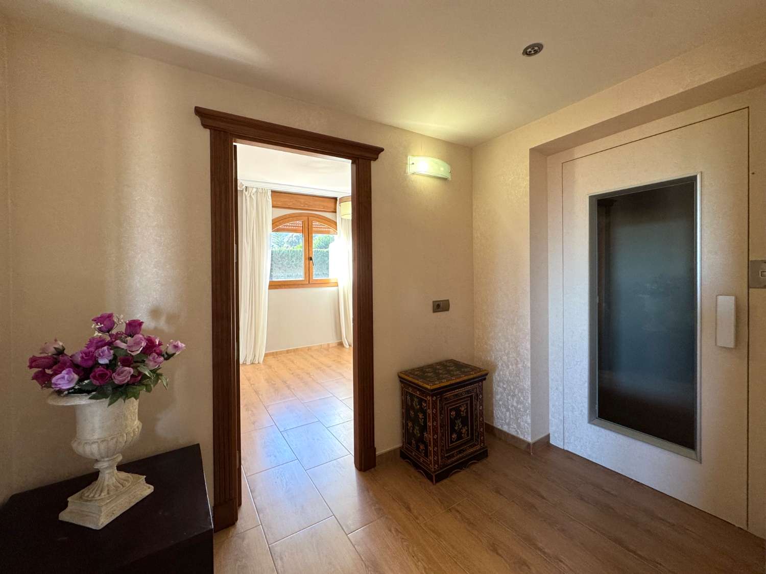 Villa de excelentes calidades en inmejorable ubicación. Calidad y confort en Alhaurín de la Torre