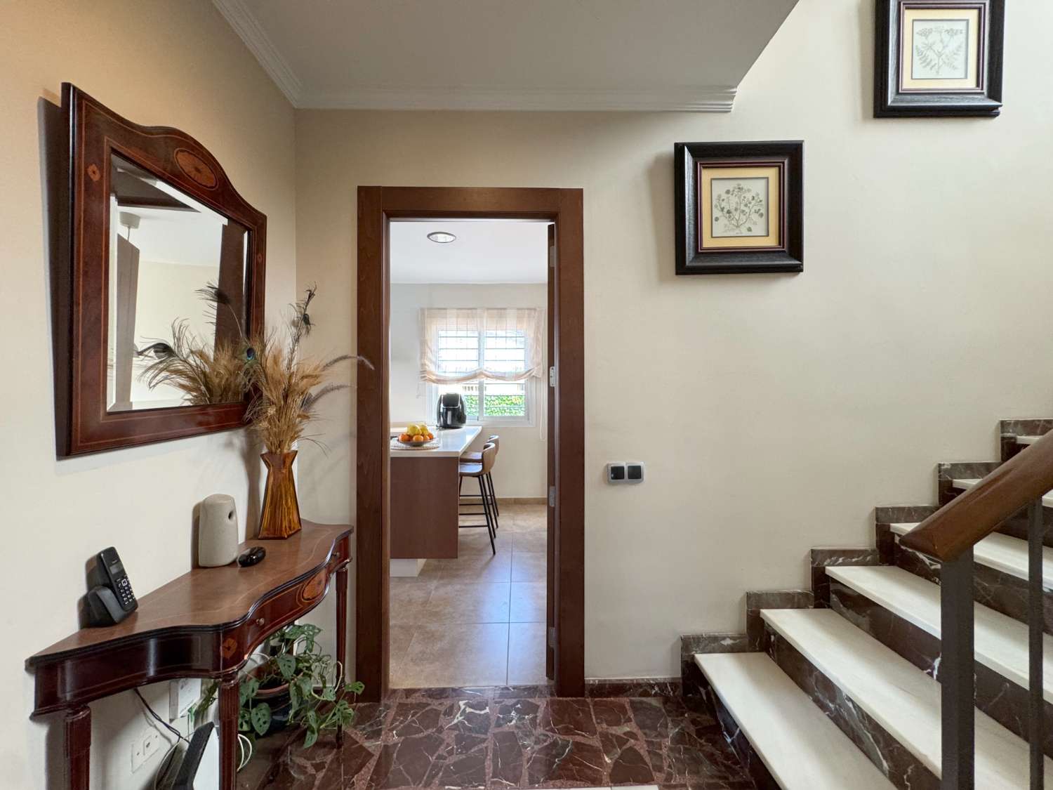 Villa en inmejorable ubicación a un paso de todos los servicios.