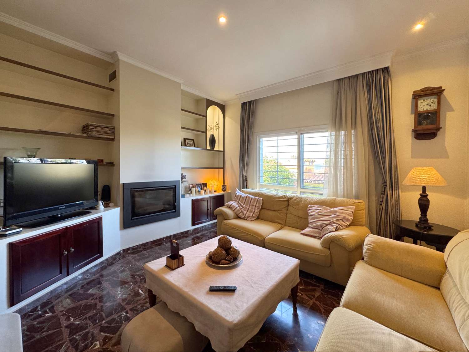 Villa en inmejorable ubicación a un paso de todos los servicios.