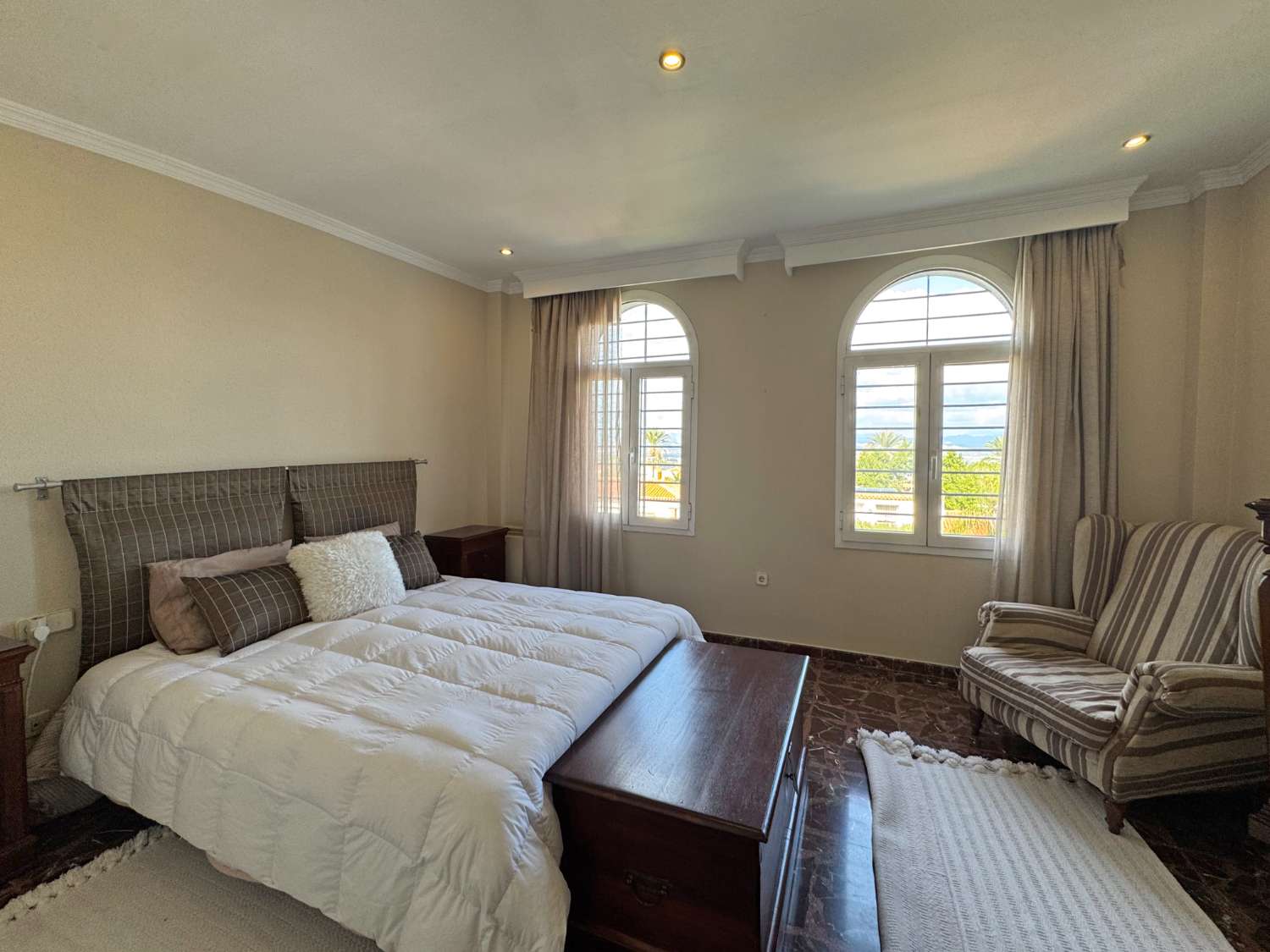 Villa en inmejorable ubicación a un paso de todos los servicios.