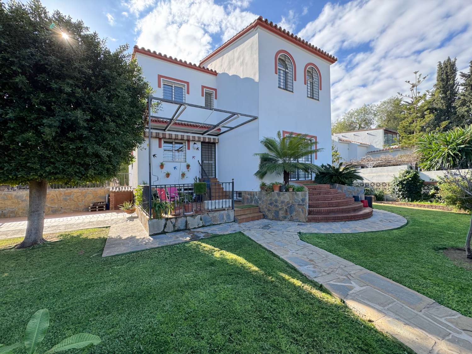 Villa en inmejorable ubicación a un paso de todos los servicios.