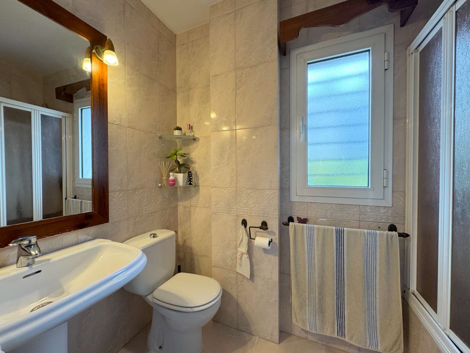 Villa en inmejorable ubicación a un paso de todos los servicios.