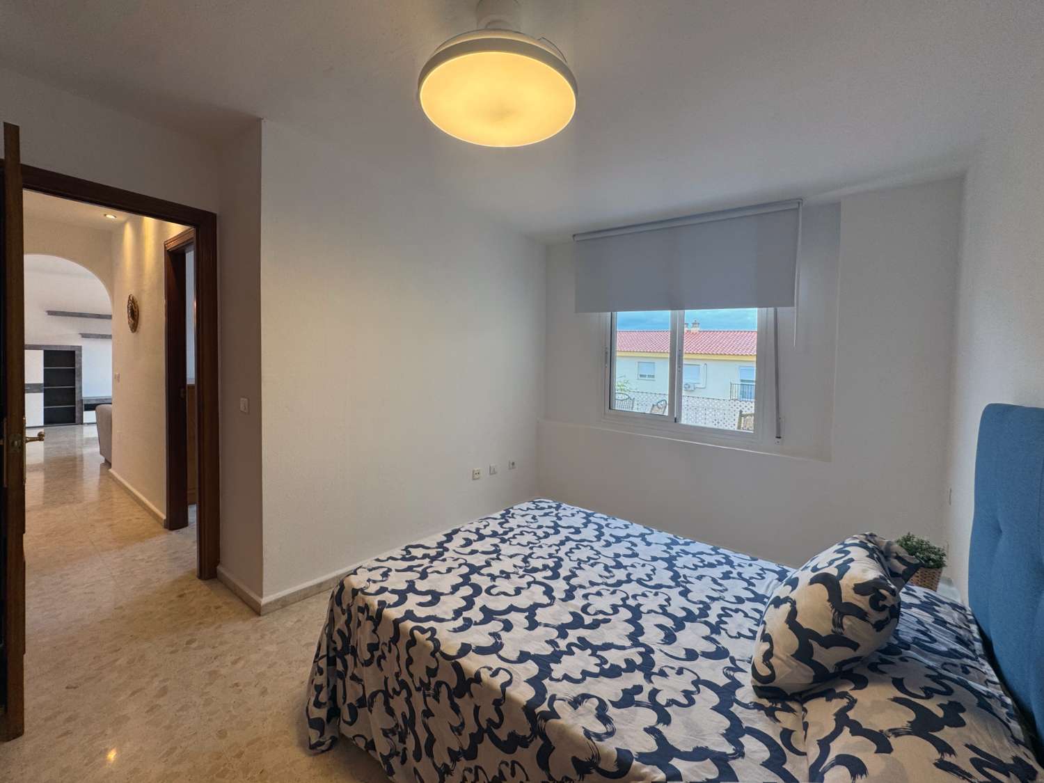 SE ALQUILA FANTÁSTICO ÁTICO EN ZONA CÉNTRICA