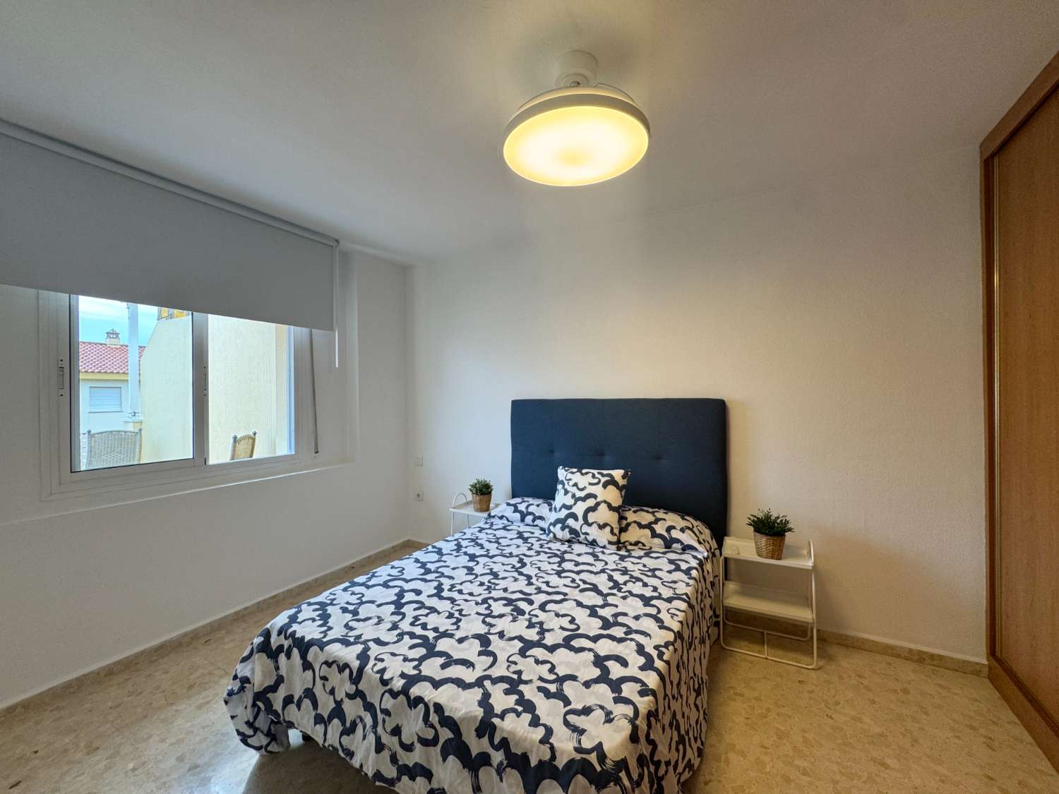 SE ALQUILA FANTÁSTICO ÁTICO EN ZONA CÉNTRICA