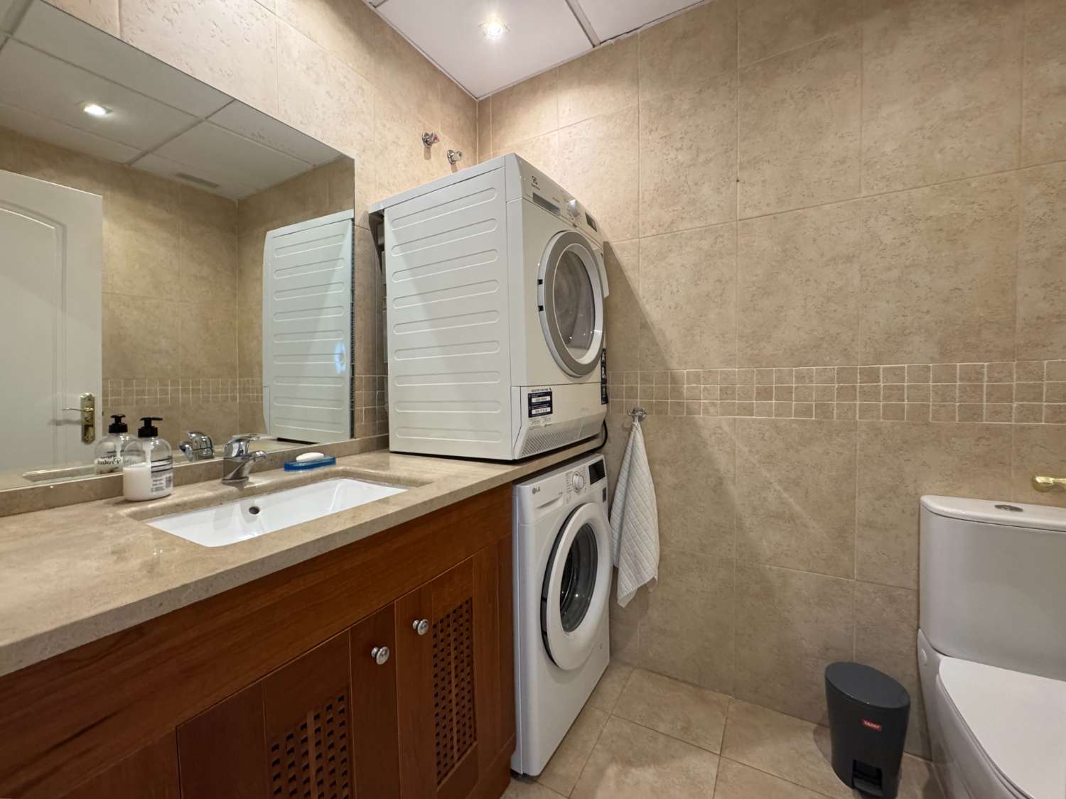 Huvila myynnissä Alhaurín de la Torre