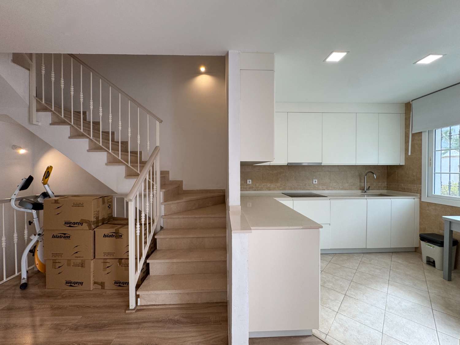 Huvila myynnissä Alhaurín de la Torre