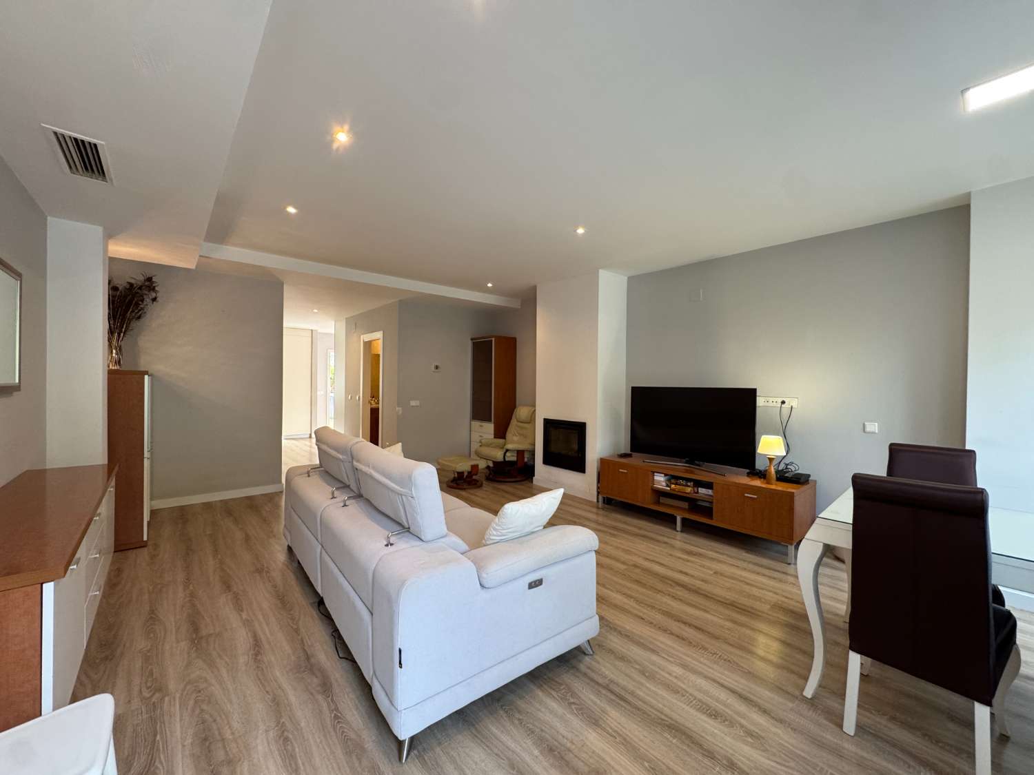 Huvila myynnissä Alhaurín de la Torre