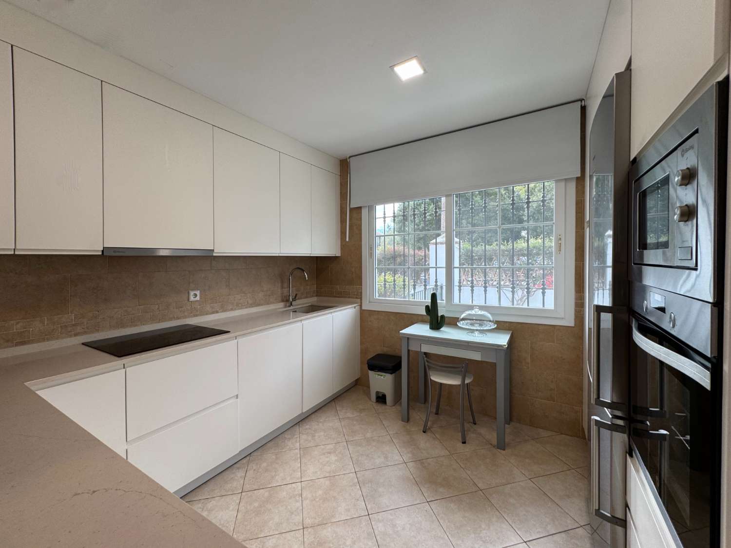 Huvila myynnissä Alhaurín de la Torre