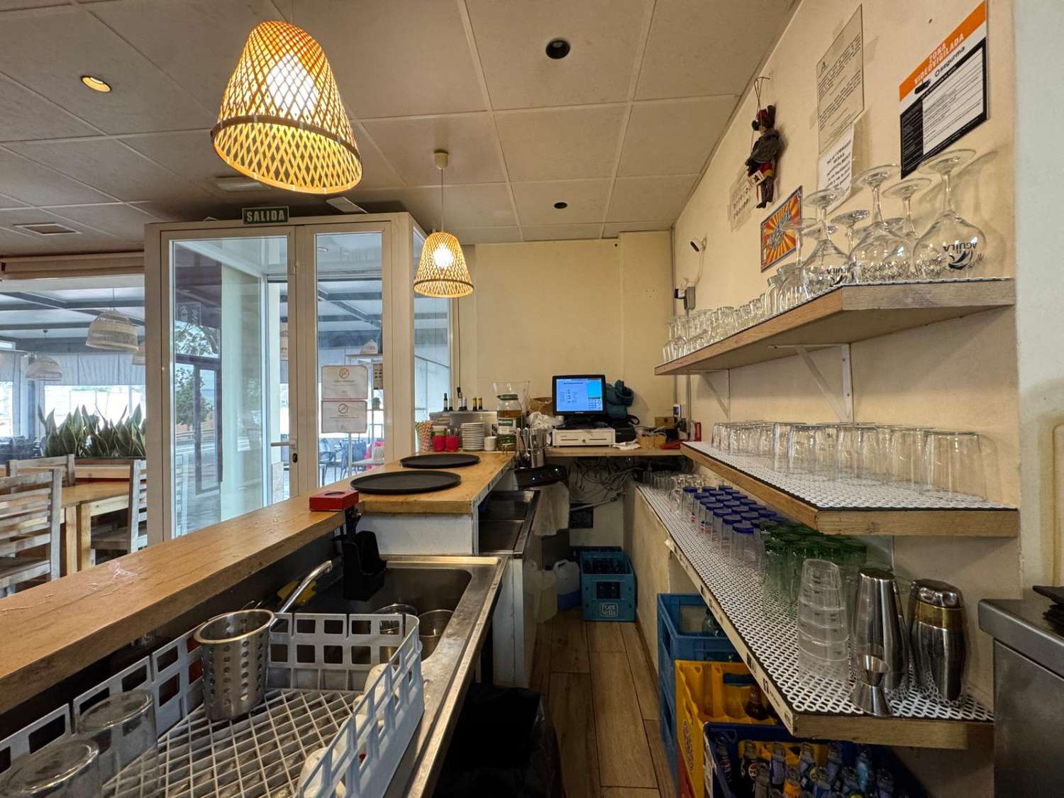 TRASPASO DE RESTAURANTE EN PLENO FUNCIONAMIENTO