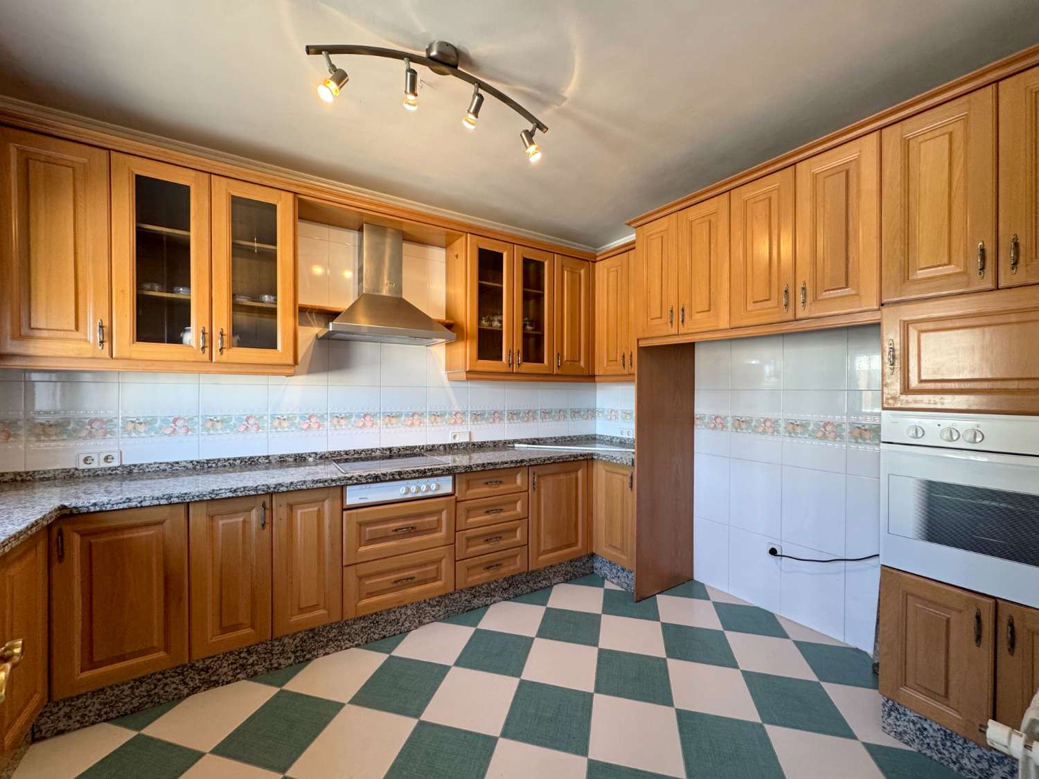 فيلا للبيع في Alhaurín de la Torre