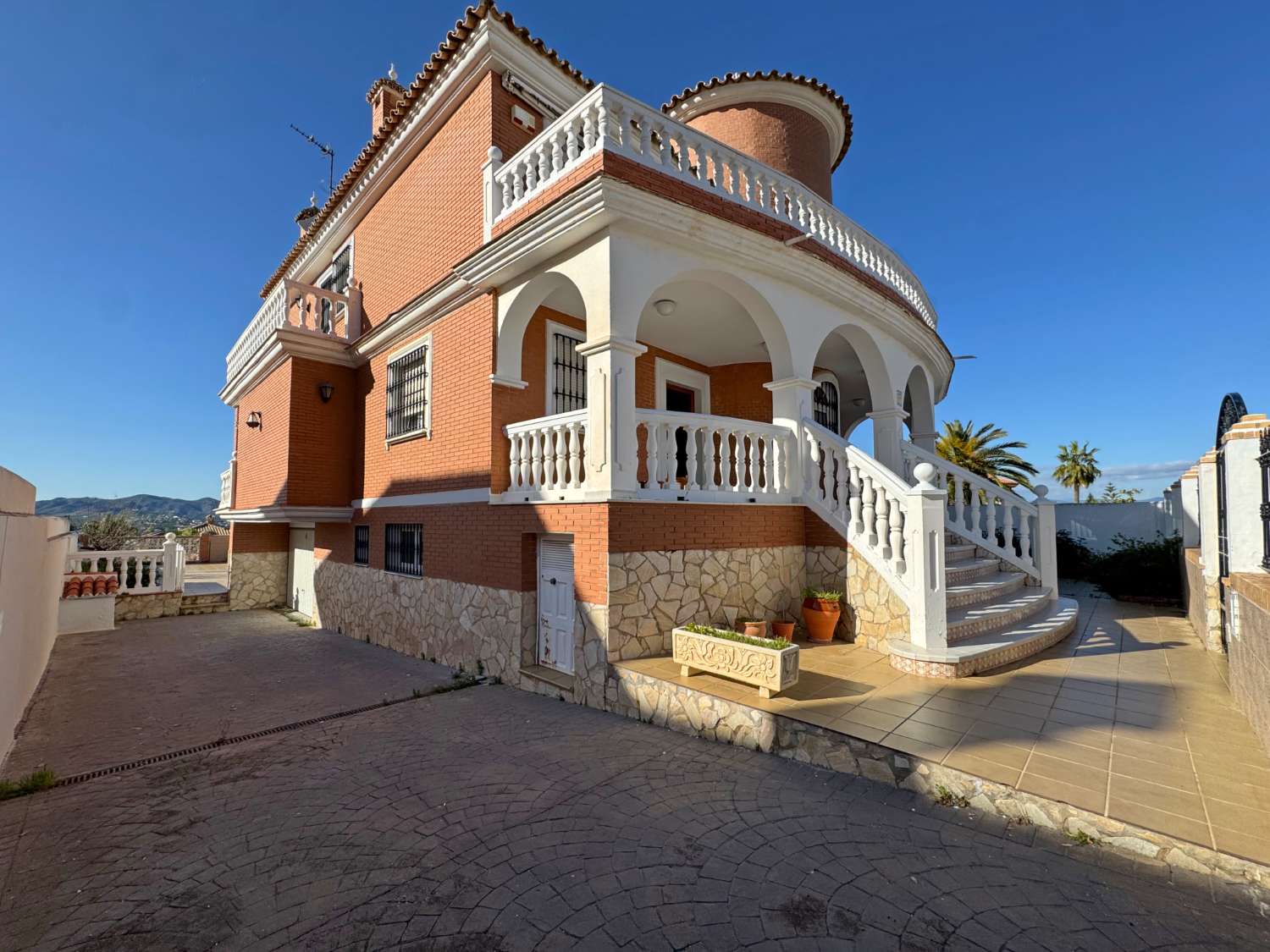 Villa zum verkauf in Alhaurín de la Torre