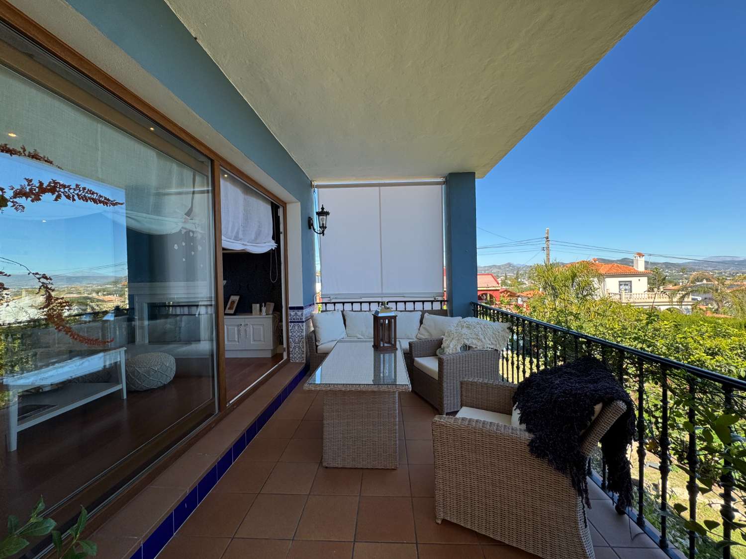 Villa renovada 100% en una sola planta, privacida, vistas e inmejorable ubicación.