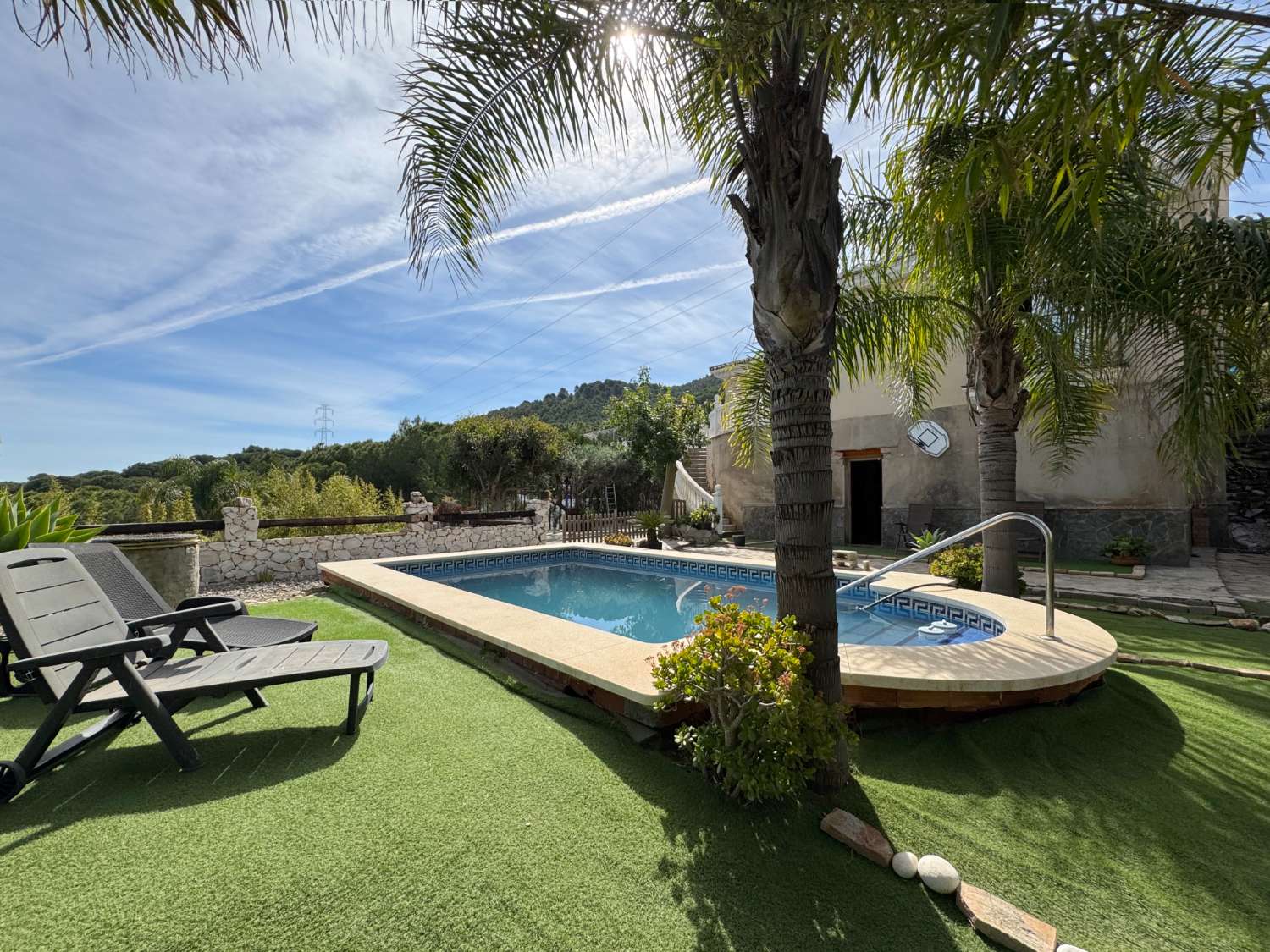 Villa con excelentes vistas en Pinos de Alhaurín.