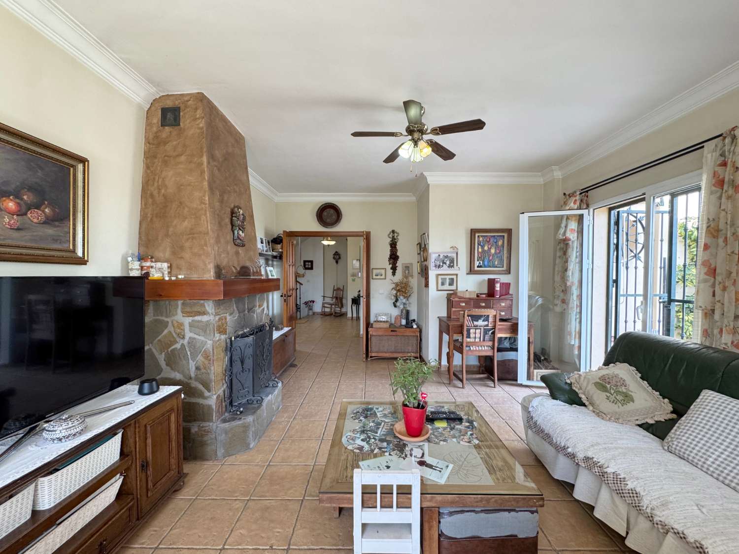 Villa con excelentes vistas en Pinos de Alhaurín.