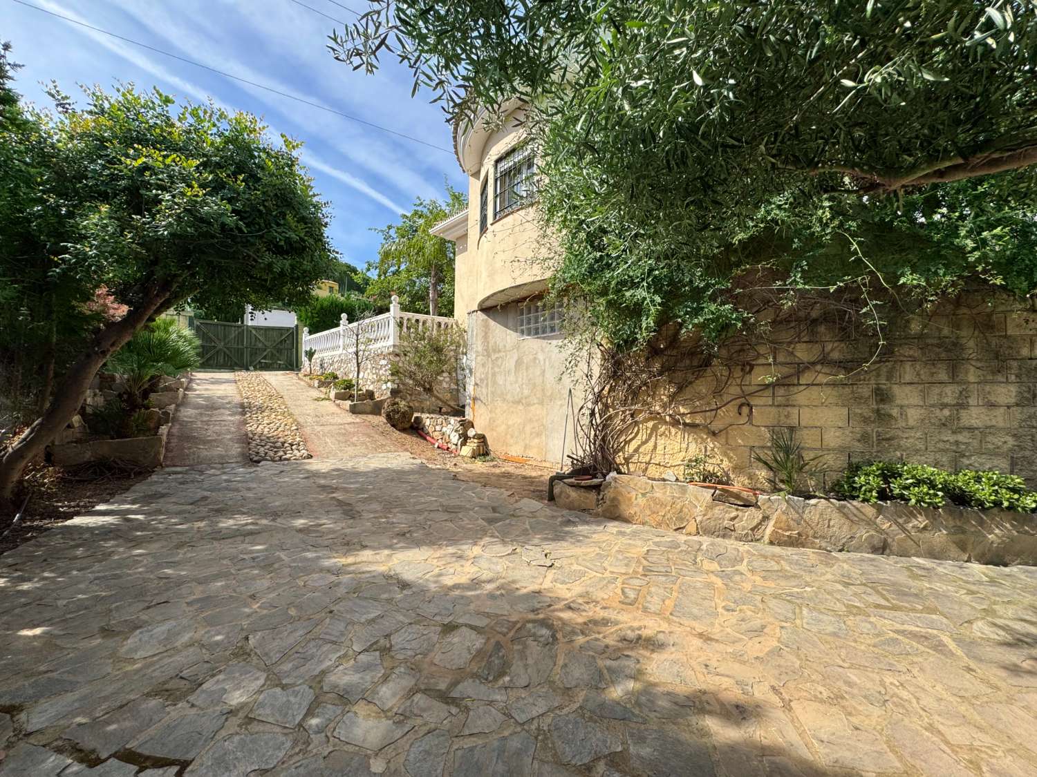 Villa con excelentes vistas en Pinos de Alhaurín.