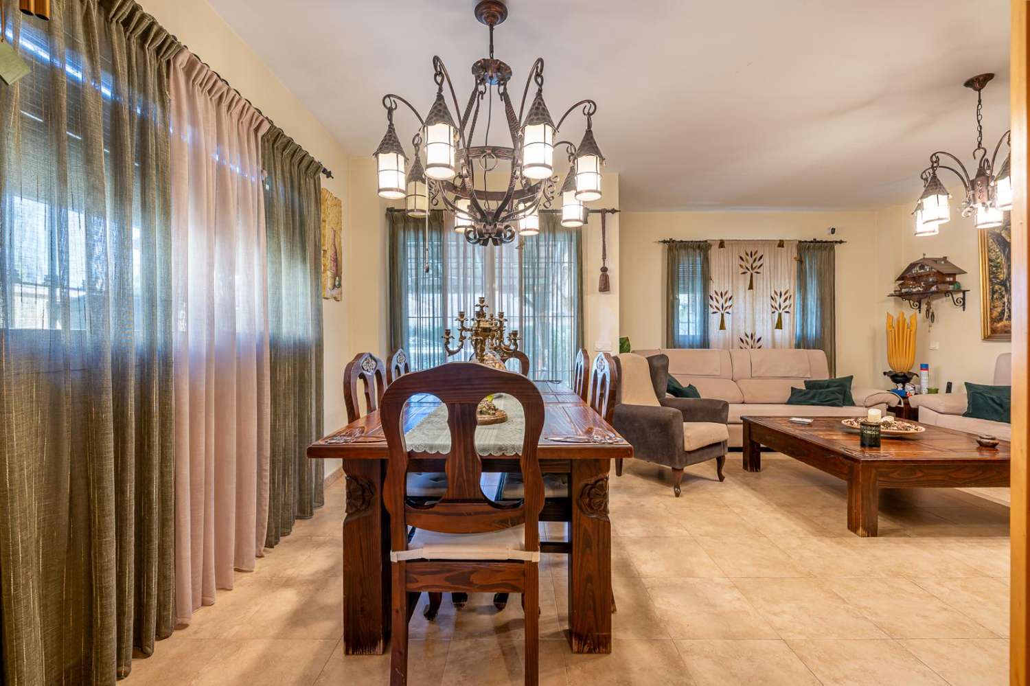 Impresionante chalet pareado en Taralpe – Alhaurín de la Torre