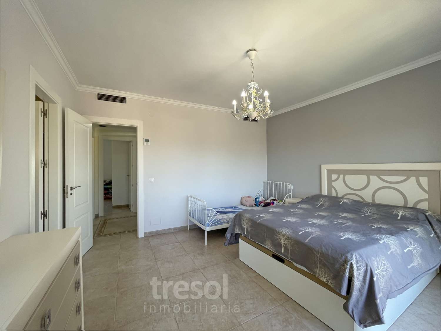 ALQUILER DE MAGNÍFICO CHALET PAREADA DISPONIBLE EN SEPTIEMBRE