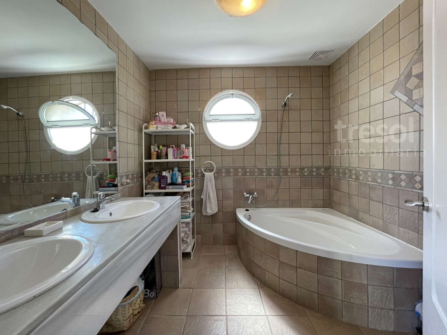 ALQUILER DE MAGNÍFICO CHALET PAREADA DISPONIBLE EN SEPTIEMBRE